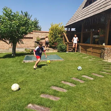 Agropenzion 7divov Konukevi Dolna Krupa