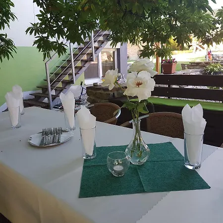 Agropenzion 7divov 3* Dolna Krupa