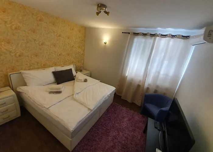 Agropenzion 7divov Casa de hóspedes Dolna Krupa